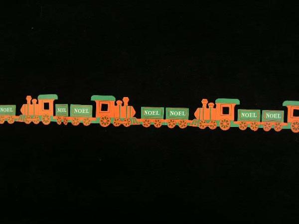 Noel Train Paper Garland, 3 Yards (Lot Of 24)  |   Other Craft Items General Craft Items Other Craft Items